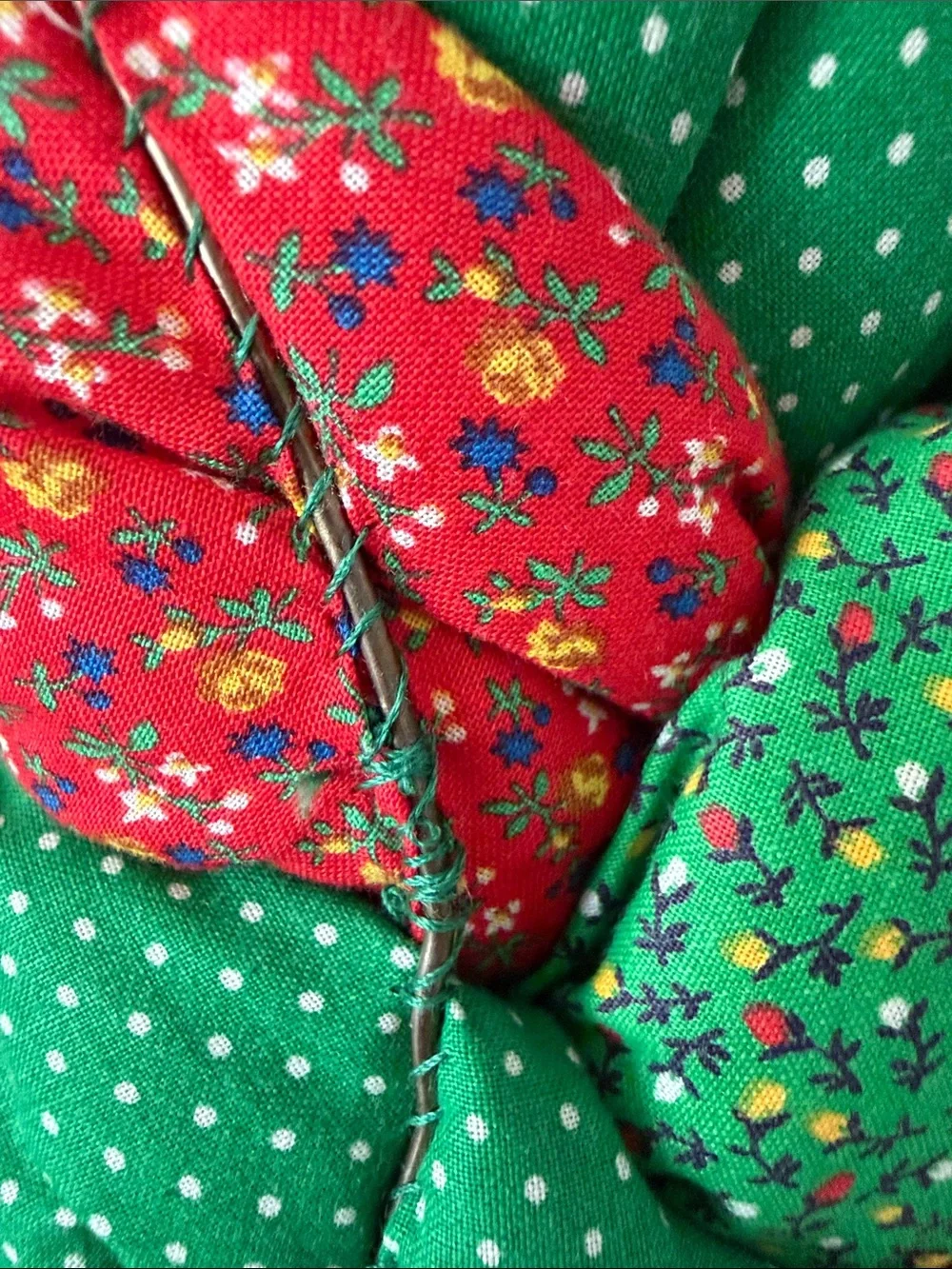 VTG large handmade quilted patchwork kitschy Christmas wreath